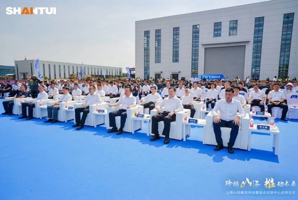 0d60478c438d485d8fbfaf92b146f008